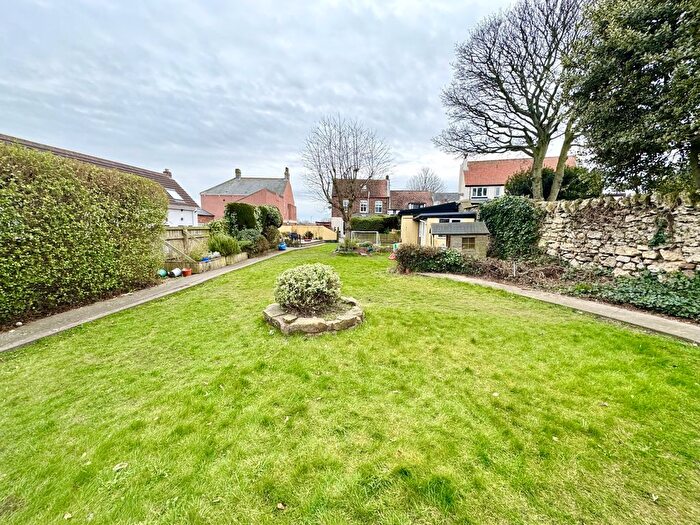 3 Bedroom Semi Detached House For Sale In The Green, Peterlee, County Durham, SR8