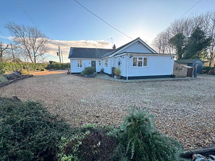 3 Bedroom Detached Bungalow For Sale In Stalland Lane, Deopham, NR18