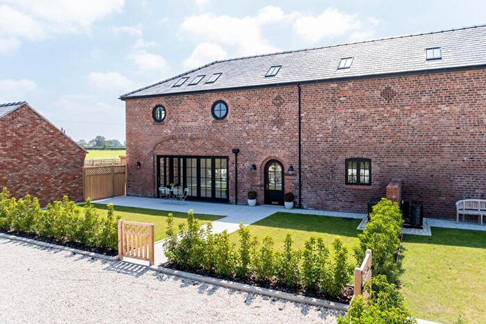 2 Bedroom Barn Conversion For Sale In Old Hall Country Estate, Chester, CH3