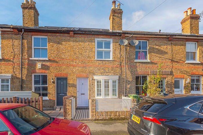 4 Bedroom Terraced House To Rent In Alexandra Road, Thames Ditton, KT7