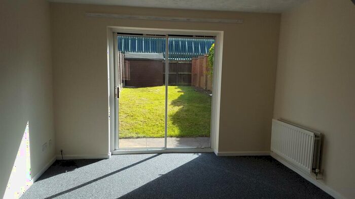 2 Bedroom End Of Terrace House To Rent In Cranehouse Road, Birmingham, B44