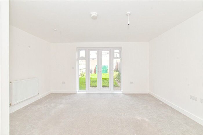 3 Bedroom Terraced House For Sale In Buckle Mead, Woodgate, Chichester, West Sussex, PO20