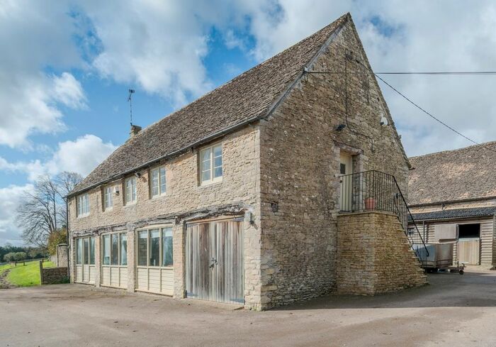 2 Bedroom Flat To Rent In Easton Town, Sherston, Malmesbury, SN16