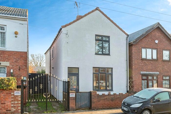 4 Bedroom Detached House For Sale In East Lane, Stainforth, Doncaster, DN7