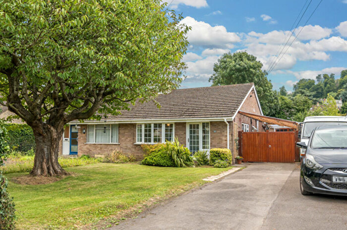 2 Bedroom Bungalow For Sale In Coldwell Lane, Kings Stanley, GL10