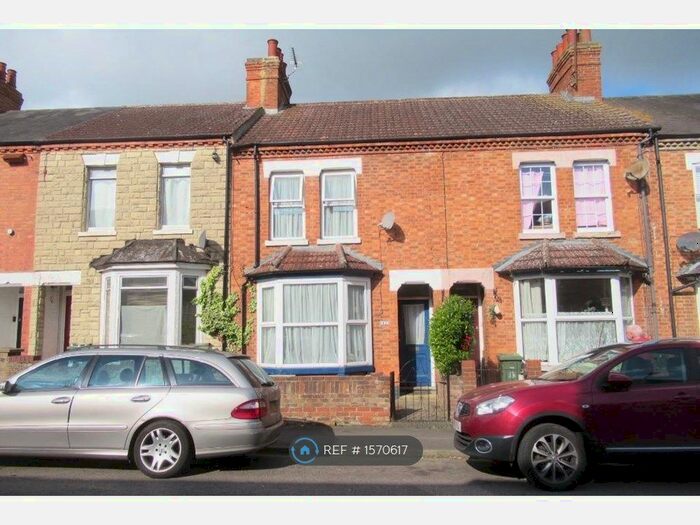 4 Bedroom Terraced House To Rent In Cambridge Street, Wolverton, MK12