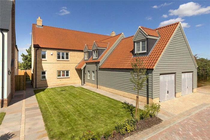 5 Bedroom Detached House To Rent In Tebbit's Way, Comberton, Cambridge, Cambridgeshire, CB23
