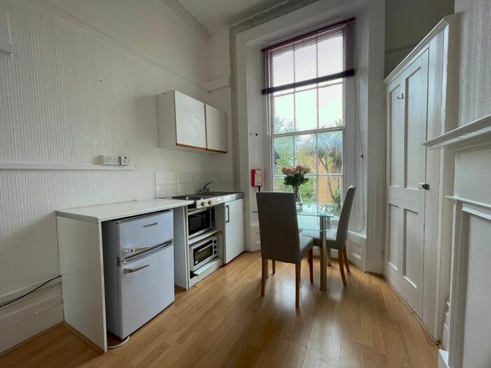 Studio To Rent In Oakley Street, London, SW3