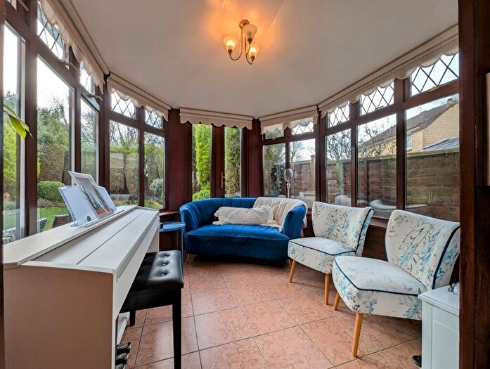 3 Bedroom Detached House For Sale In Daylesford Drive, Newcastle Upon Tyne, NE3