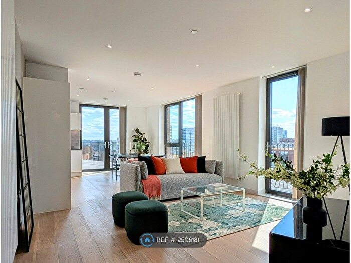 2 Bedroom Flat To Rent In Mercier Court, London, E16