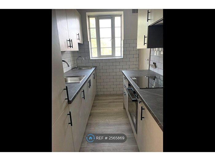 2 Bedroom Flat To Rent In Hendon, Hendon, NW4