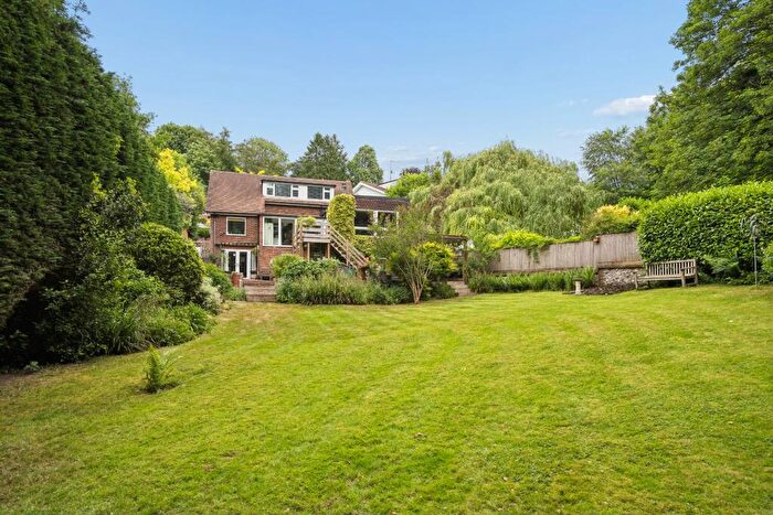 4 Bedroom Detached House For Sale In Sycamore Dene, Chesham, HP5