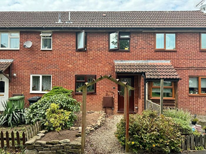 2 Bedroom Terraced House For Sale In Westbury Close, Hereford, HR2