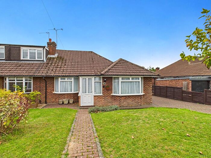 2 Bedroom Bungalow For Sale In Elizabeth Avenue, Little Chalfont, Buckinghamshire, HP6