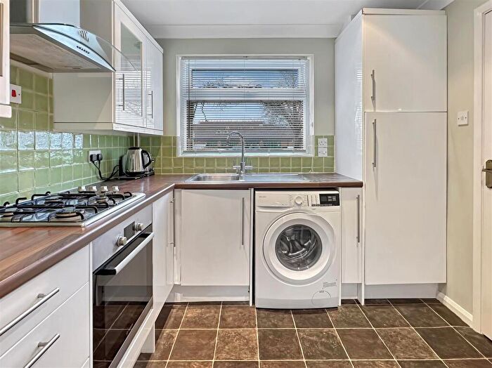 2 Bedroom Terraced House For Sale In Campkin Road, Cambridge, CB4