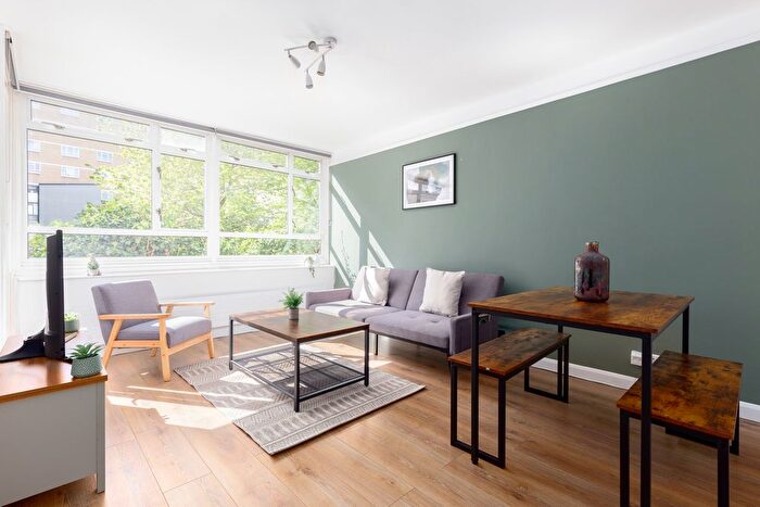 1 Bedroom Flat To Rent In Churchill Gardens, London, SW1V