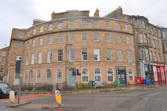 1 Bedroom Flat To Rent In Huntly Street, Edinburgh, EH3