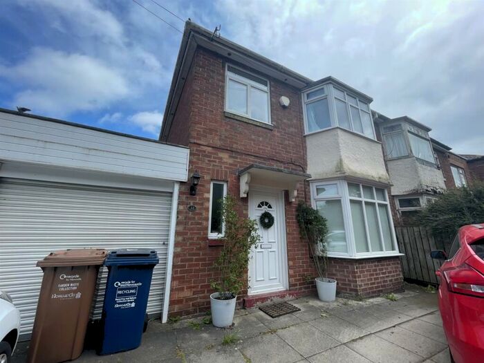 3 Bedroom Semi-Detached House To Rent In Freeman Road, High Heaton, Newcastle Upon Tyne, NE7
