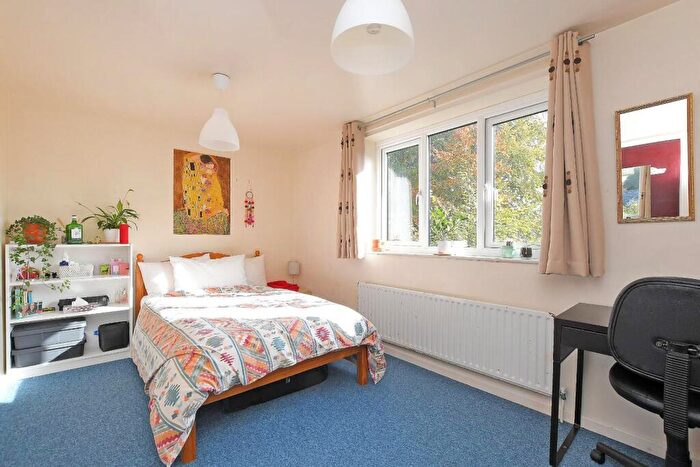 3 Bedroom House To Rent In Barber Crescent, Crookesmoor, Sheffield, S10