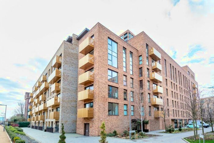 1 Bedroom Flat To Rent In Naomi Street, London, SE8