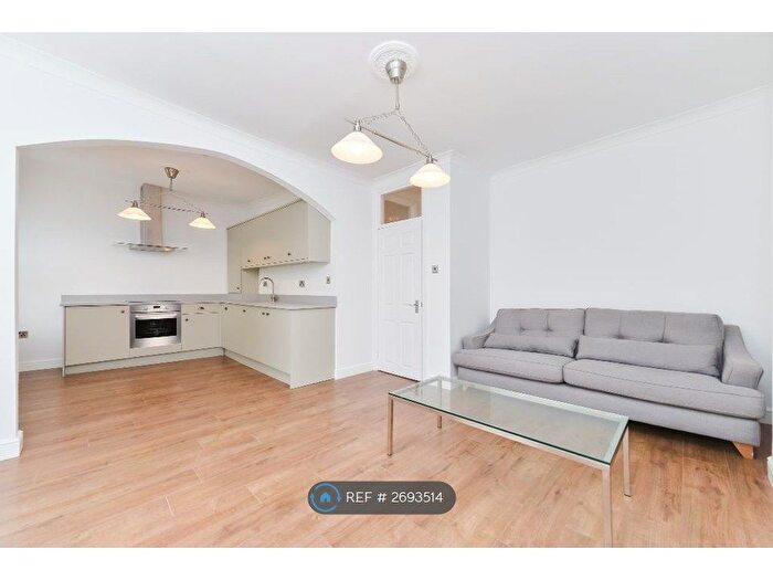 1 Bedroom Flat To Rent In Victoria Park Road, London, E9