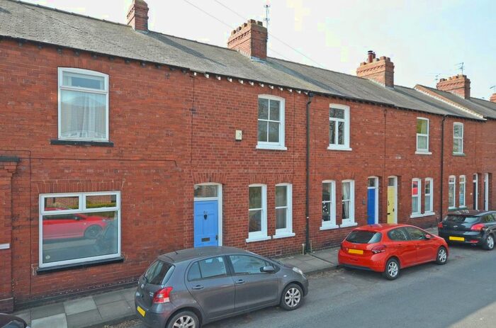 2 Bedroom Terraced House To Rent In South Bank Avenue, South Bank, York, YO23