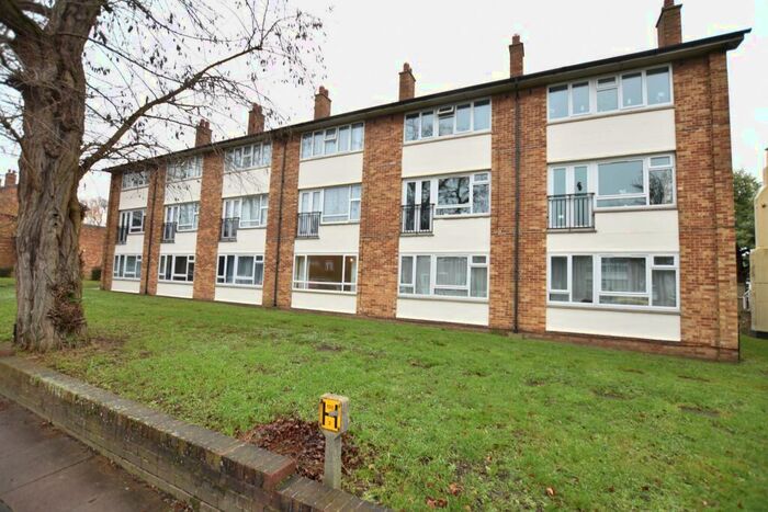Flat To Rent In Elderslie Road, Eltham, SE9