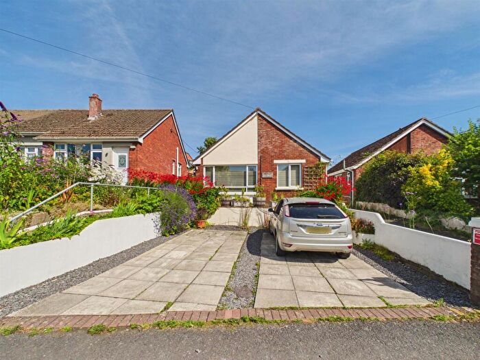 2 Bedroom Detached Bungalow For Sale In Barton Gate Lane, Combe Martin, Ilfracombe, EX34
