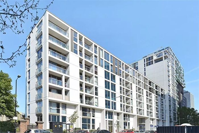 2 Bedroom Flat To Rent In Westwood House, Millharbour, E14