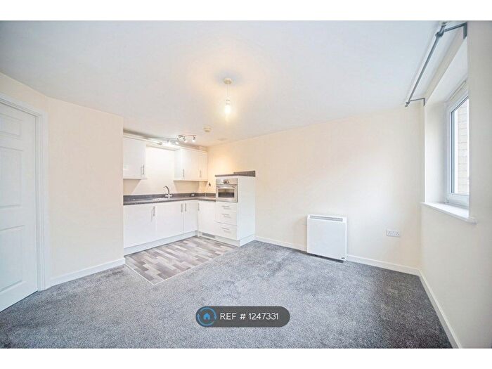 1 Bedroom Flat To Rent In Anglesea Terrace, Southampton, SO14