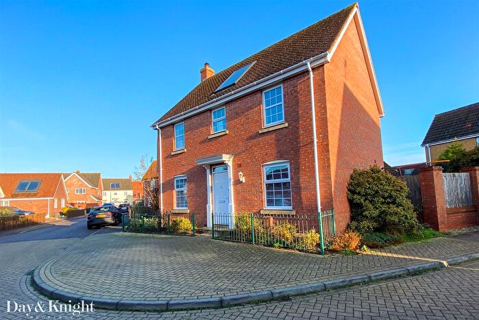 4 Bedroom Detached House For Sale In Bullfinch Drive, Harleston, IP20