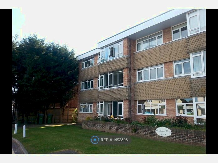 1 Bedroom Flat To Rent In Rustington, Littlehampton, BN16