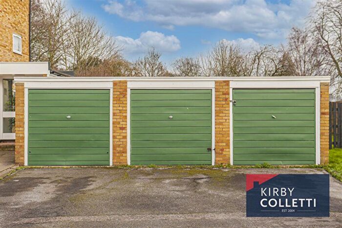 Garage / Parking To Rent In Winford Drive, Broxbourne, EN10