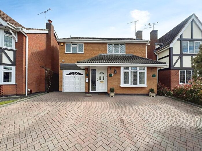 4 Bedroom Detached House For Sale In Burnham Drive, Whetstone, Leicester, LE8
