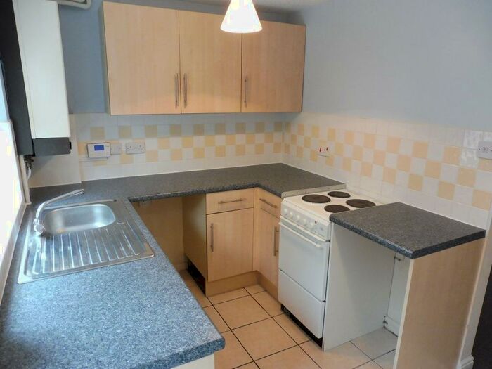 2 Bedroom Town House To Rent In Beaufort Road, Lincoln, LN2