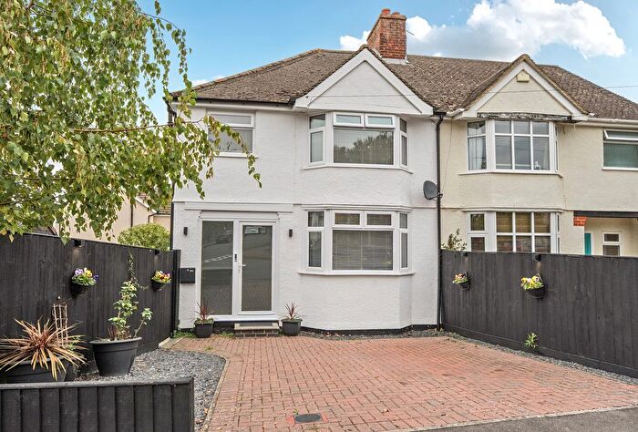 3 Bedroom Semi-Detached House For Sale In Coniston Avenue, Headington, Oxford, Oxfordshire, OX3