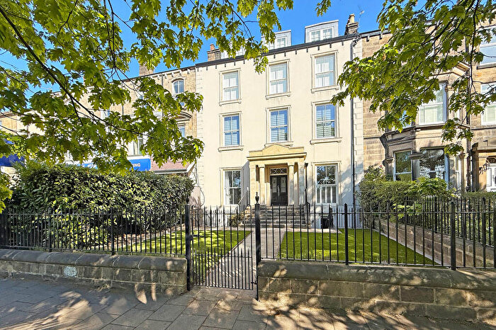 1 Bedroom Apartment To Rent In York Place, Harrogate, HG1