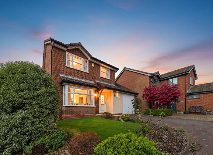 3 Bedroom Detached House For Sale In Arden Close, Bradley Stoke, Bristol, South Gloucestershire, BS32