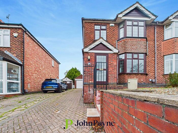 3 Bedroom Semi Detached House To Rent In Kenpas Highway, Green Lane, Coventry, CV3