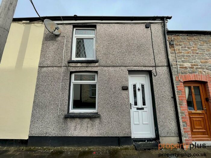 2 Bedroom Terraced House To Rent In Wind Street, Porth - Porth, CF39