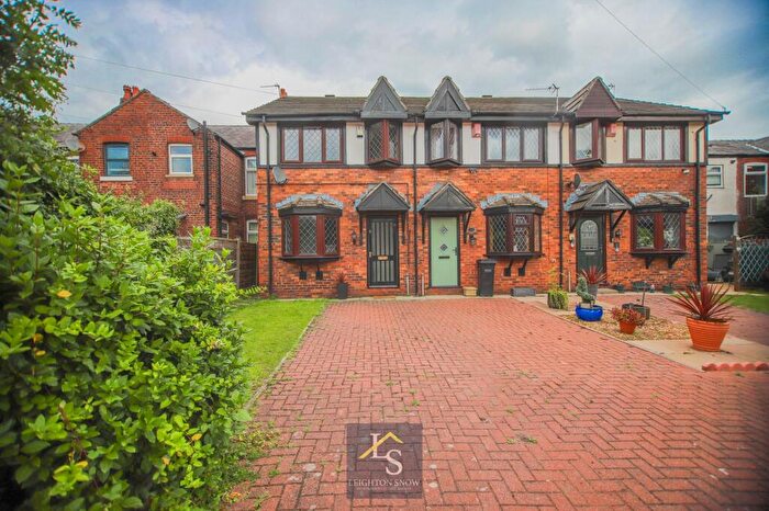 2 Bedroom End Of Terrace House For Sale In Cherry Tree Court, Stockport, SK2
