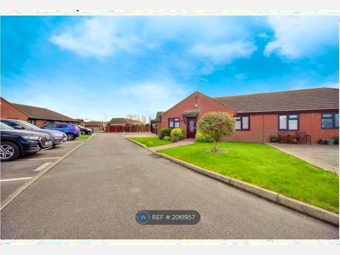 2 Bedroom Bungalow To Rent In Niwrim Way, Minster On Sea, Sheerness, ME12
