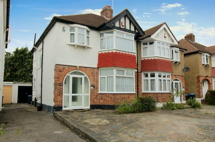 3 Bedroom Semi-Detached House To Rent In Gloucester Gardens, Cockfosters, Barnet, EN4