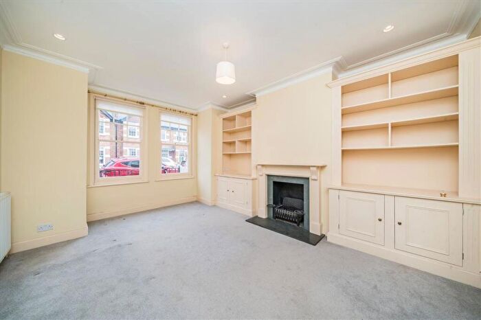 4 Bedroom Terraced House To Rent In First Avenue, Barnes, SW14