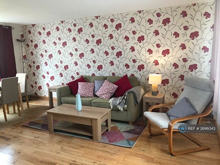 3 Bedroom Semi Detached House To Rent In Elderfield Road, Bicester, OX27