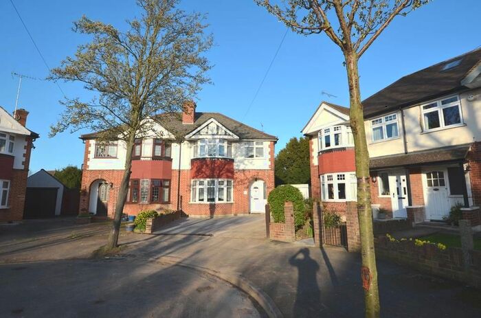 3 Bedroom Semi-Detached House To Rent In Cherry Orchard, West Drayton, UB7