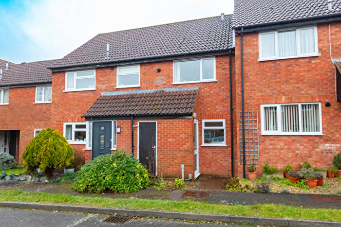 2 Bedroom Terraced House For Sale In Chandlers Close, Wantage, Oxfordshire, OX12