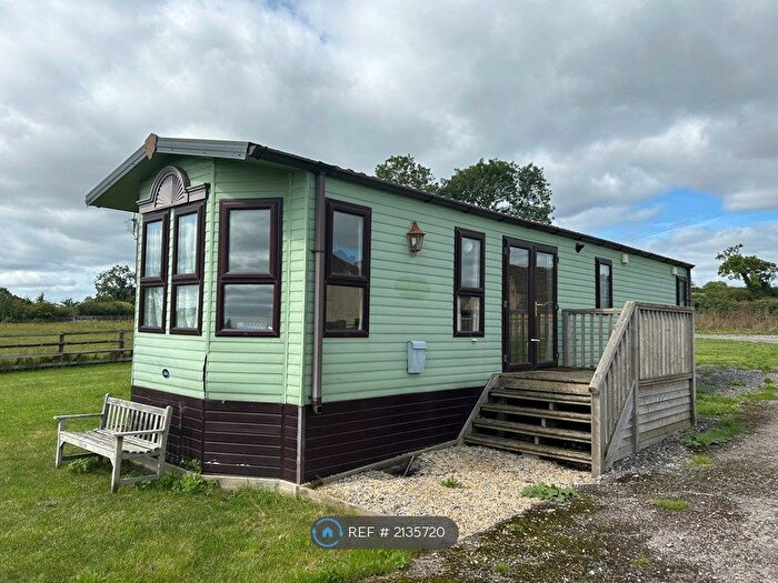 2 Bedroom Mobile/park Home To Rent In Peipards Farm, Bath, BA2