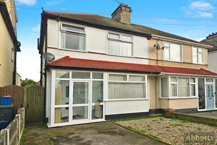 3 Bedroom Property To Rent In Herbert Road, Southend-On-Sea, SS3