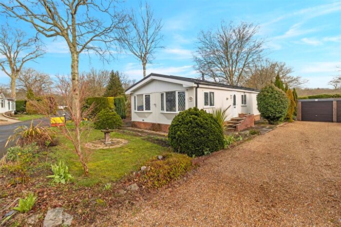 2 Bedroom Park Home For Sale In Deanland Wood Park, Golden Cross, Hailsham, BN27